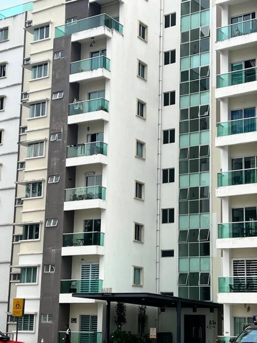 Apartment Lily King Tanah Rata